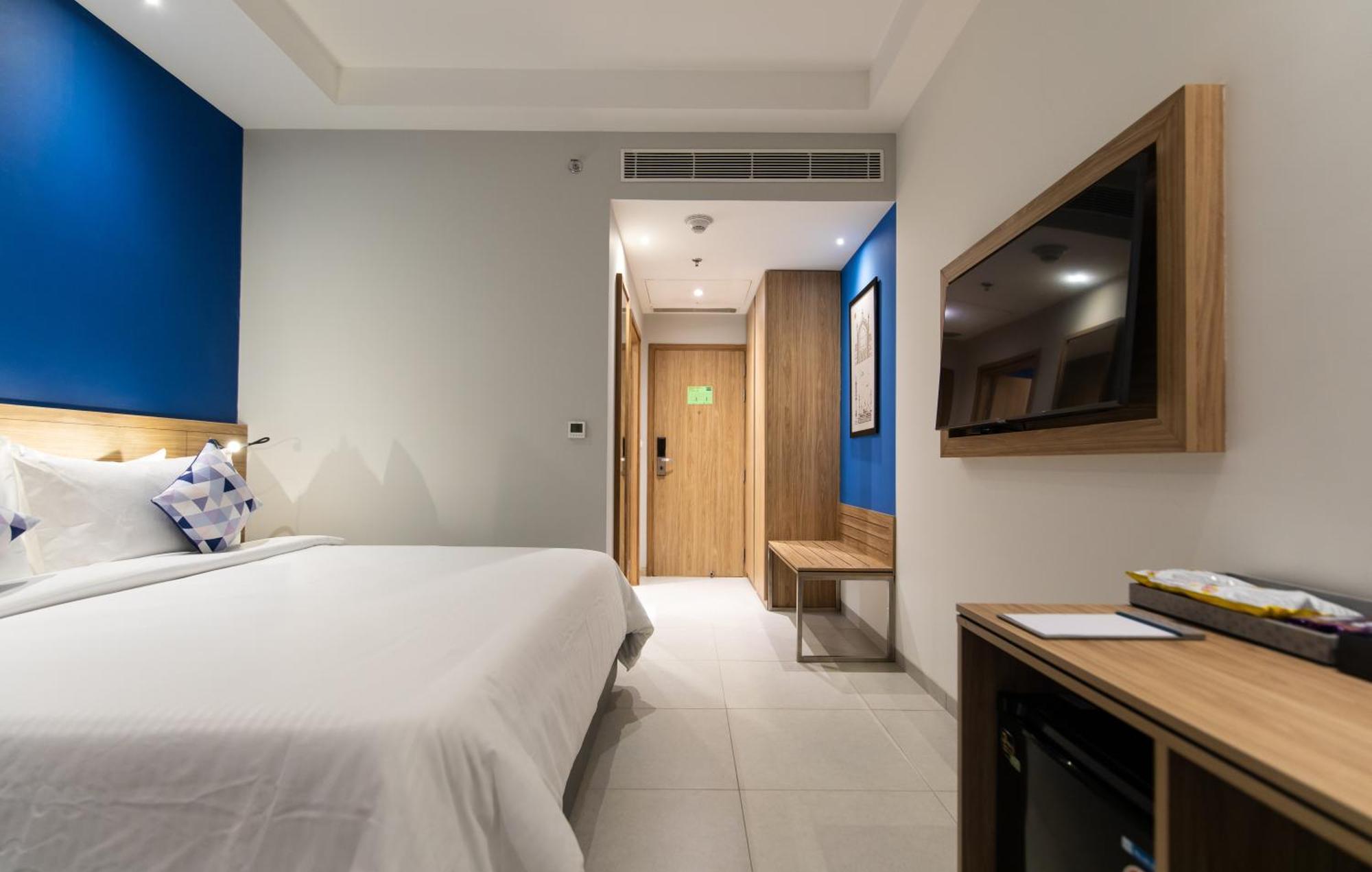 Hometel Alambagh Lucknow - A Sarovar Hotel Екстериор снимка