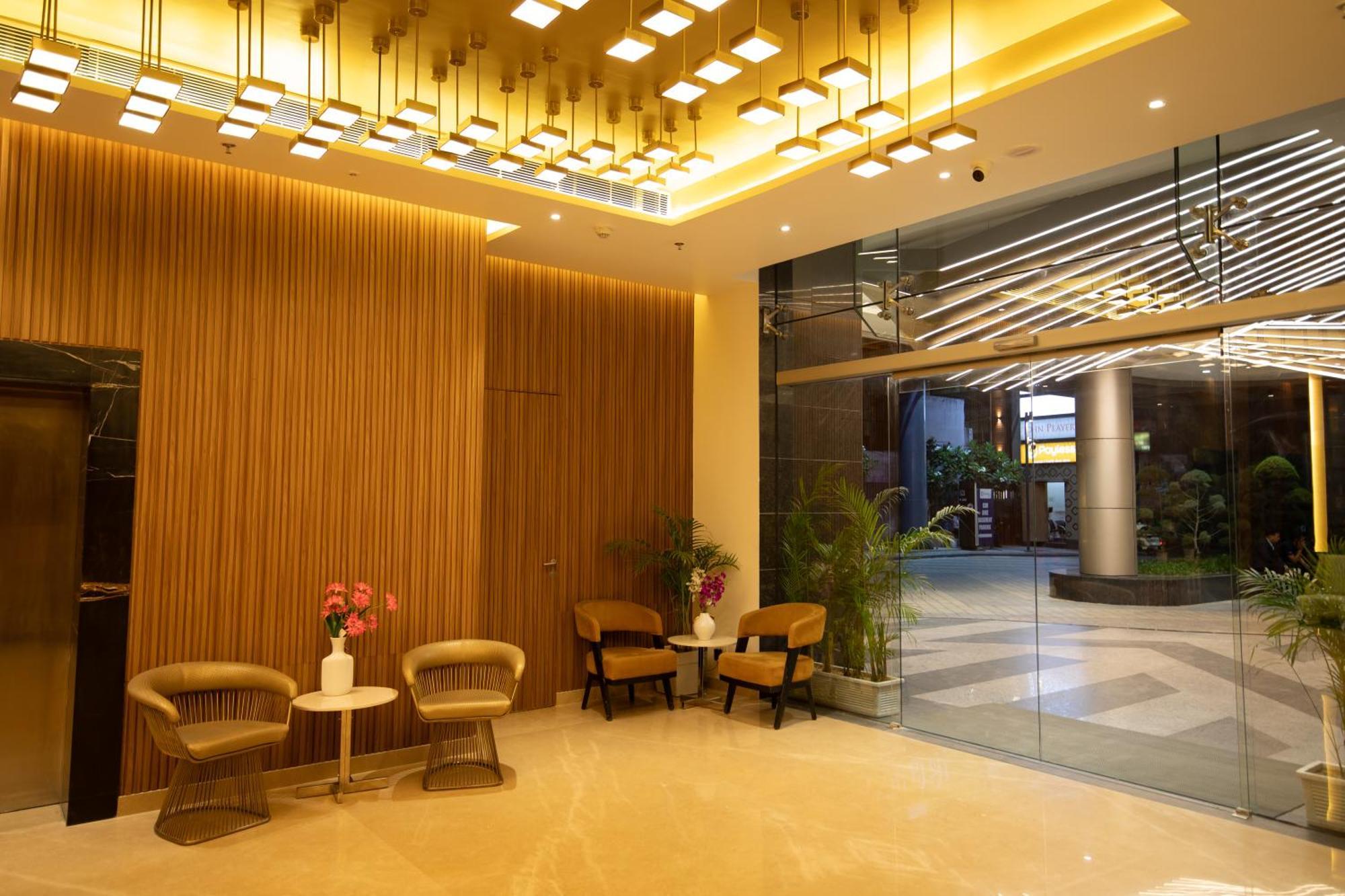 Hometel Alambagh Lucknow - A Sarovar Hotel Екстериор снимка