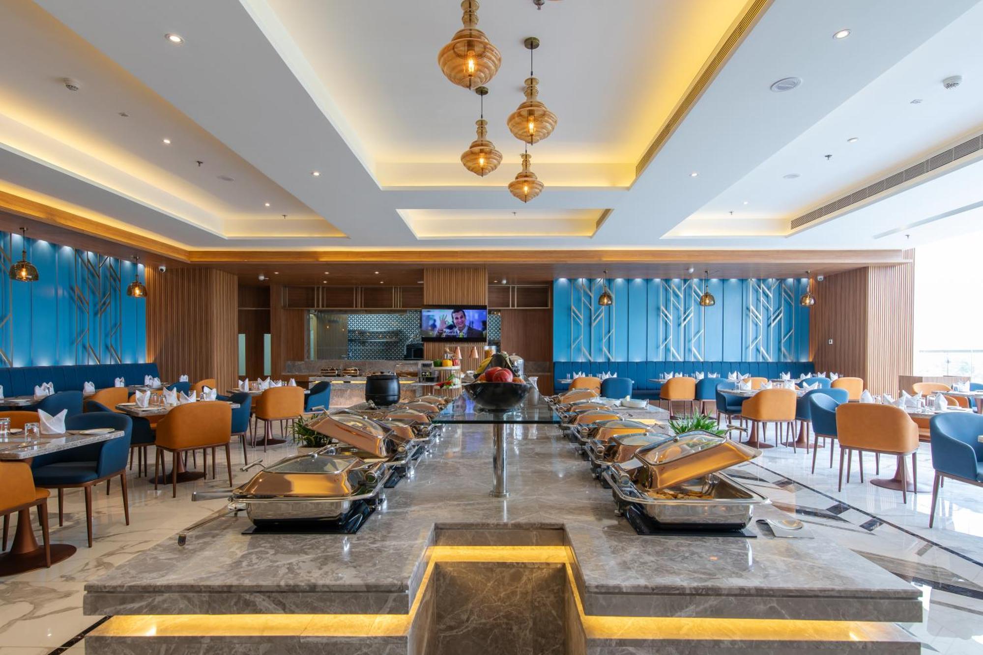 Hometel Alambagh Lucknow - A Sarovar Hotel Екстериор снимка
