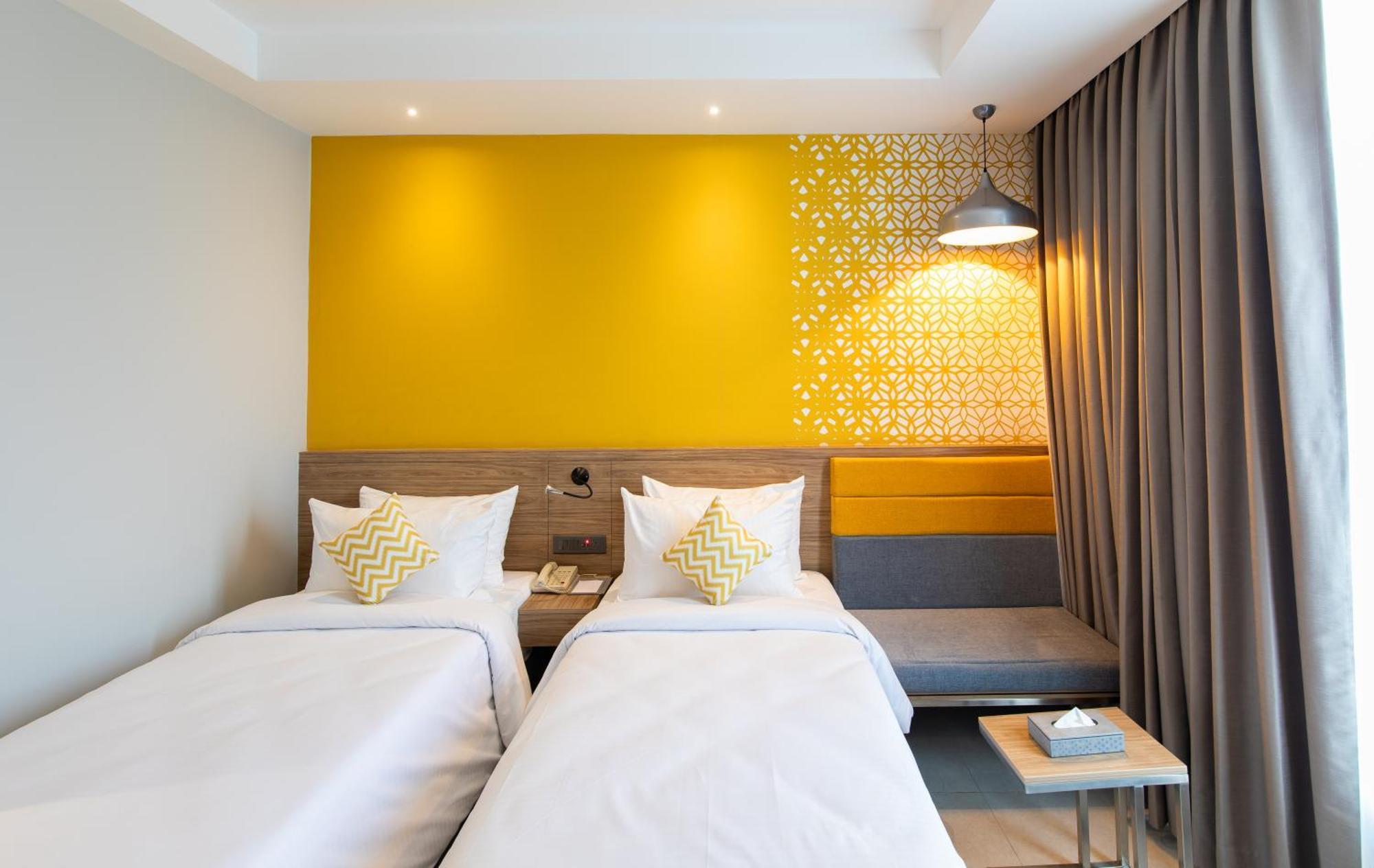 Hometel Alambagh Lucknow - A Sarovar Hotel Екстериор снимка
